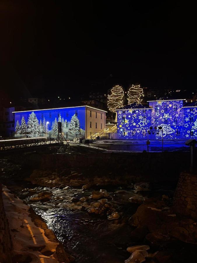 Rele B Lägenhet Temù Exteriör bild